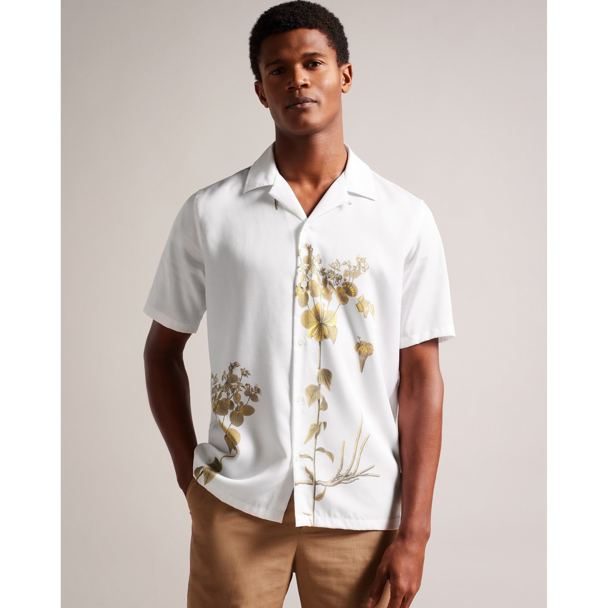 Men Mma-Bedmon-Short Sleeve Botanical Print Shirt - White