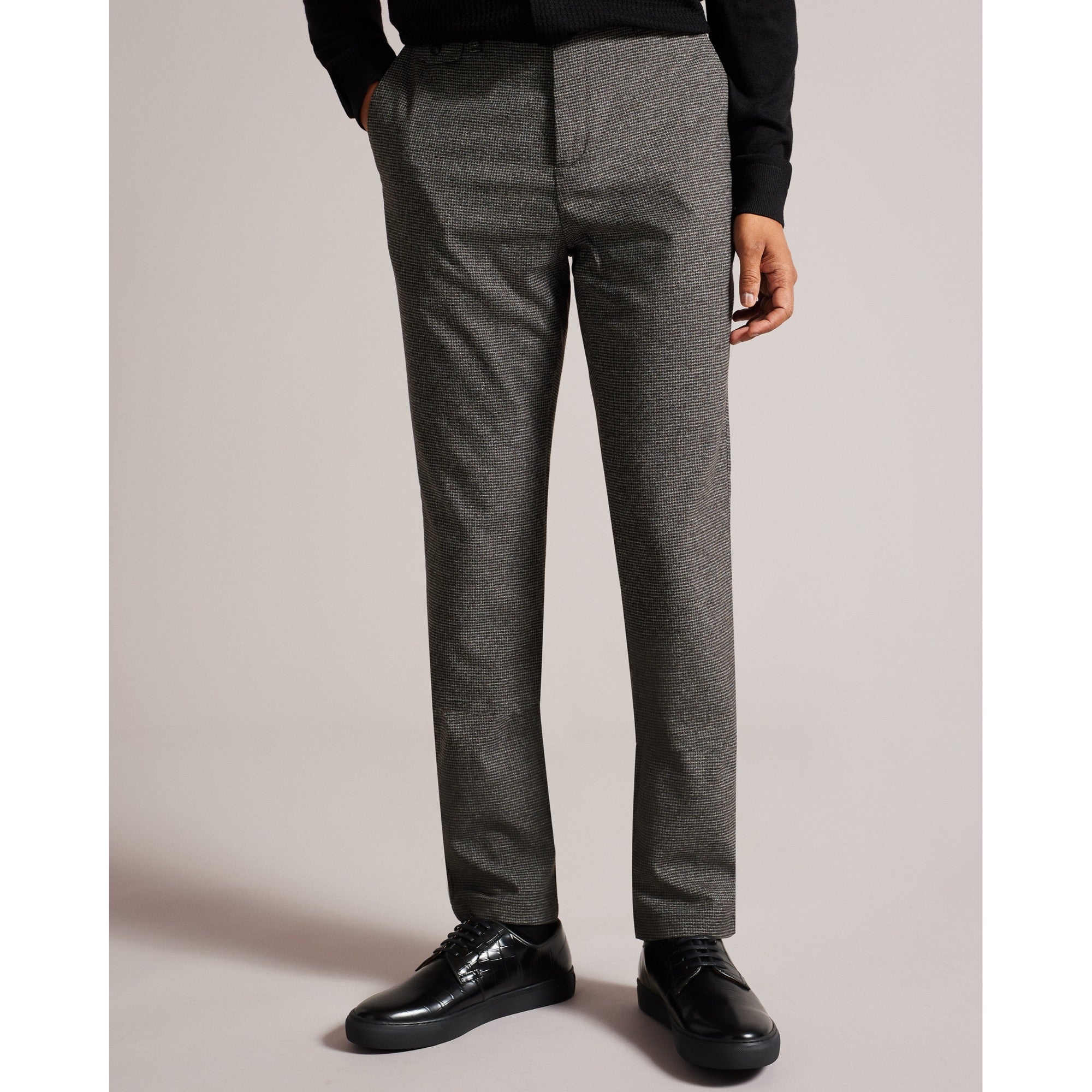 Men Mmt-Ziyech-Slim Fit Houndstooth Chino Trouser - Grey